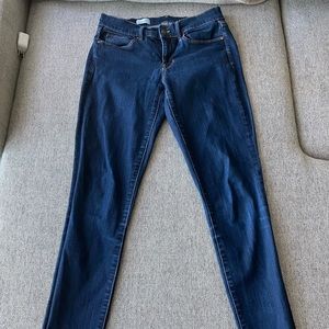 GAP 28 tall skinny jeans